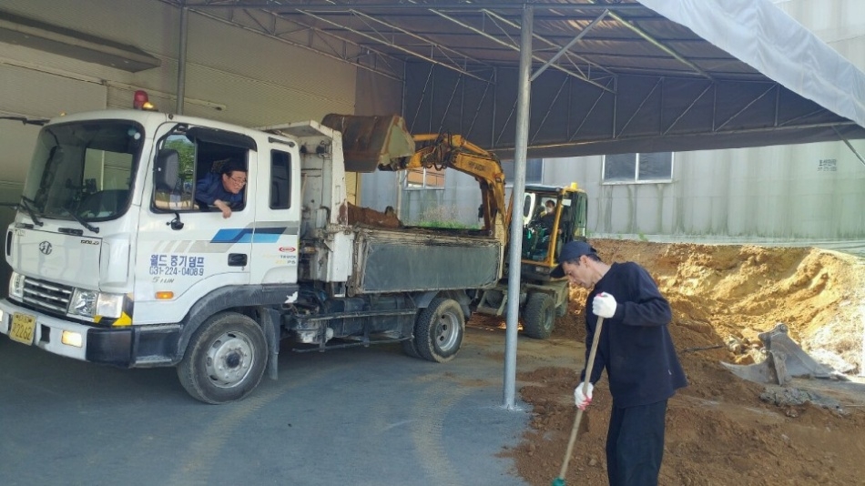 3695294320_Af53NRw4_dd08d6f534ca0a73c1dd869391e7de6ec9e7b1d2.jpg 이미지크게보기