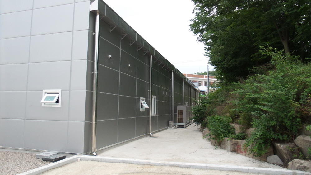 3695294320_Yo7yVLUb_0dd26b693ebfa3d3e397007db654e242f848829b.jpg 이미지크게보기