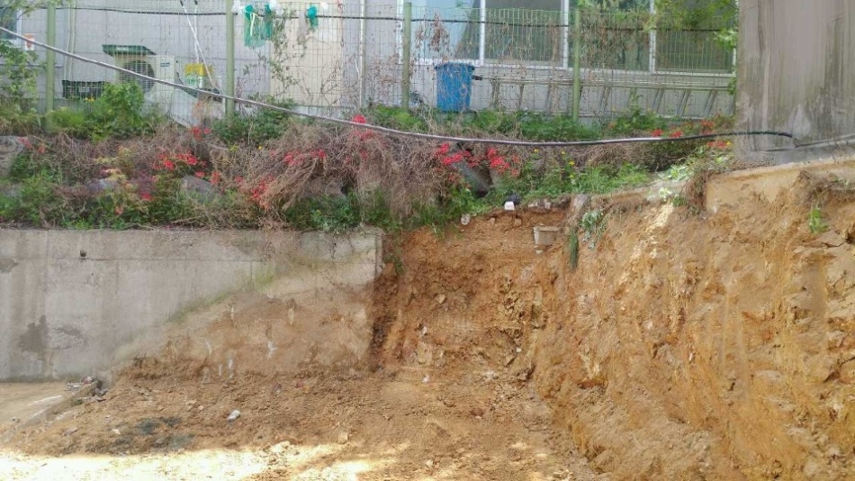 3695294320_fsRWCU0H_6bb7e59ec87849dbca49b34cadbe5cb972ee8a06.jpg 이미지크게보기