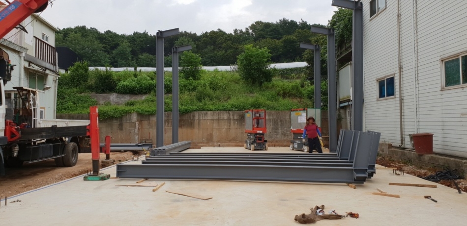 3695294320_htvQWL2A_693a8eae305bd9a61ca165b325a3c6c7cd656916.jpg 이미지크게보기