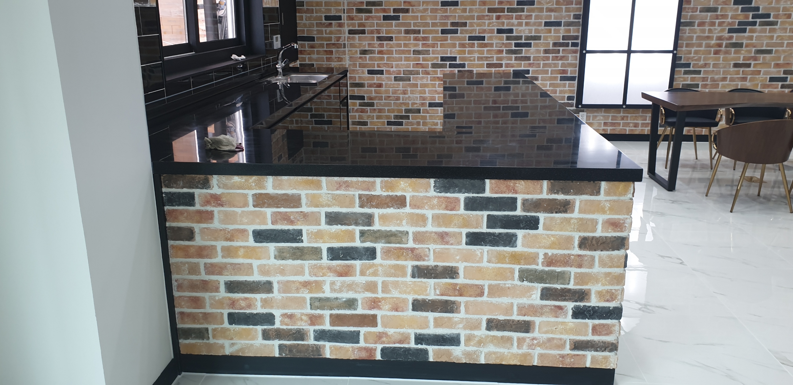 /user/s/sionsung/editor/2506/7fa3ce151b0d867f13b4dfdd8c3eec40_1750297156_7816.jpeg 이미지크게보기